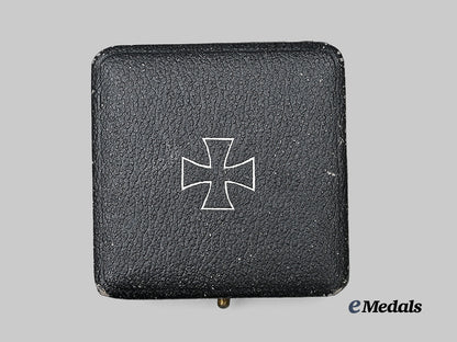 germany,_wehrmacht._a"_minty"1939_iron_cross_i_class,_with_case,_by_wilhelm_deumer_e_medals__g61755_2