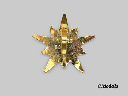 indonesia,_republic._a_star_of_the_republic_of_indonesia,_i_i_class_set_in_case_e_medals__m0332-36_11