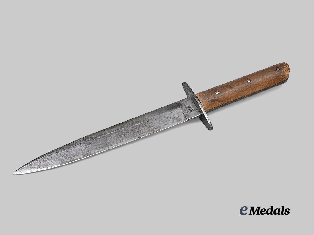 austria,_empire._an_m17_austro-_hungarian_trench_knife,_by_wlaszlovits_stocsz_e_medals__e_u24931_5