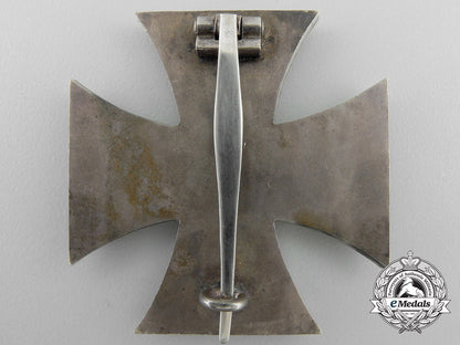 an_iron_cross_first_class1939_with_case_y_430
