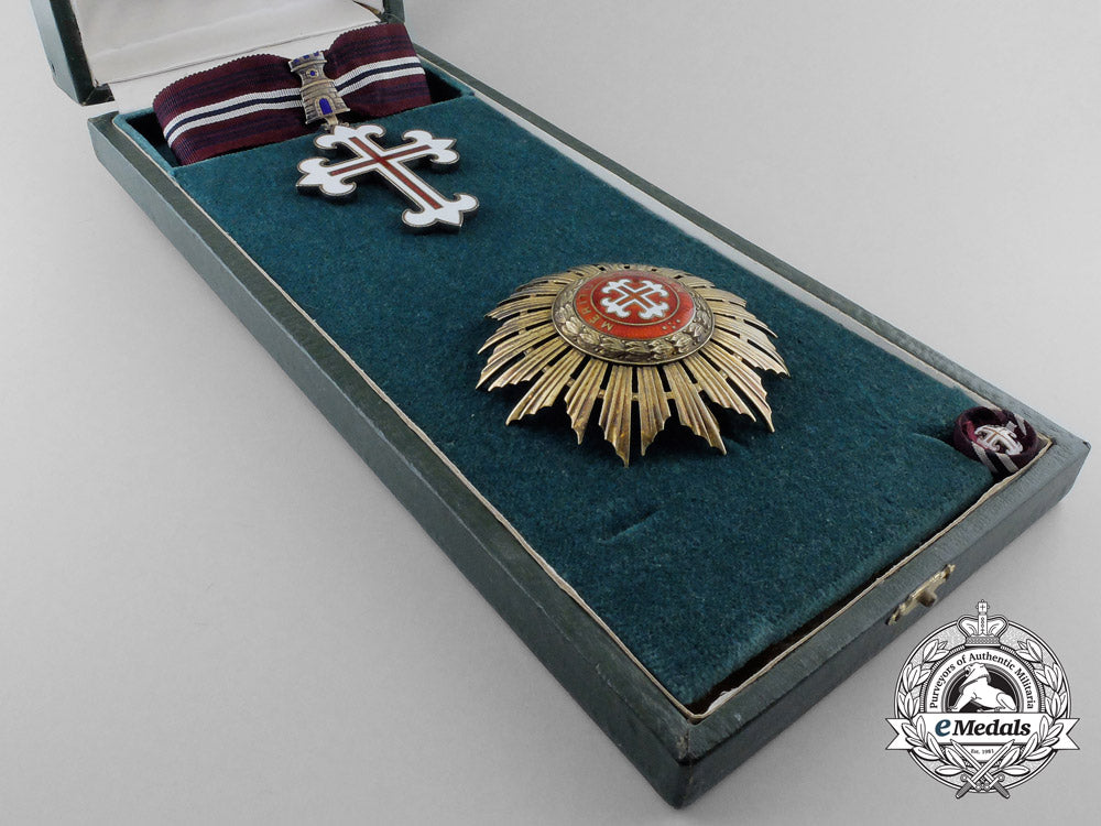 a_portuguese_order_of_military_merit;_grand_officer_set_with_case_y_637