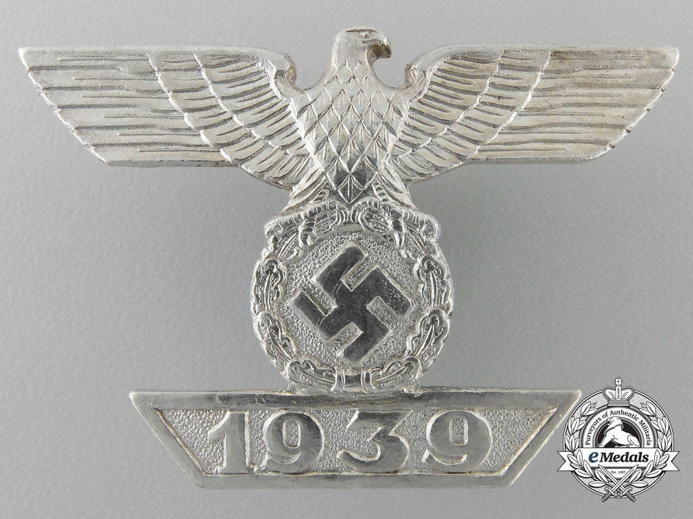 a_clasp_to_the_iron_cross1939;_first_class_by_funcke&_brüninghaus;_published_example_y_682