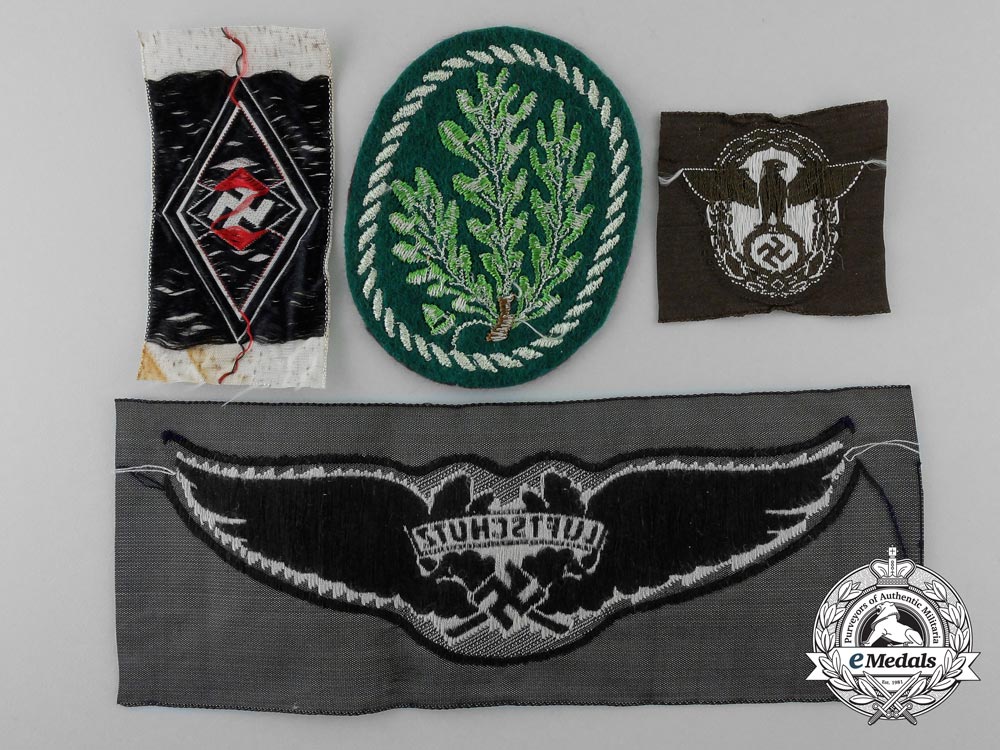 germany,_third_reich._a_lot_of_cloth_insignia_y_698_1_1
