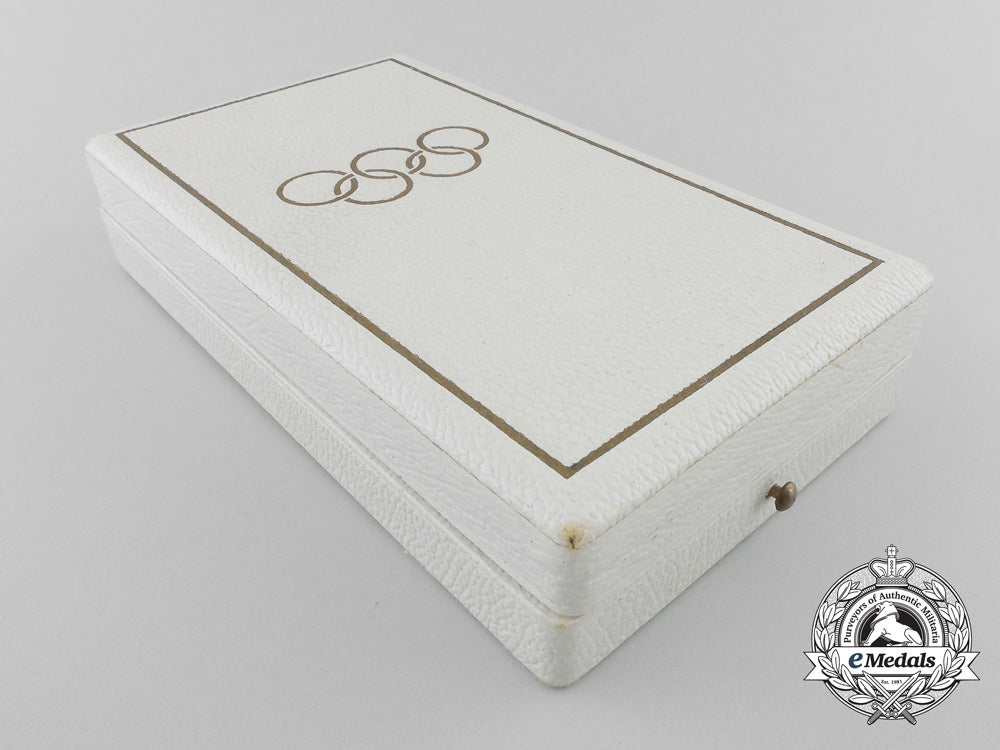 a_münchen_olympic_games1936_decoration2_nd_class_with_award_document&_banquet_invitation_y_771
