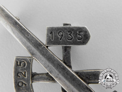 a_scarce_gau_honor_badge_essen_in_silver_y_893