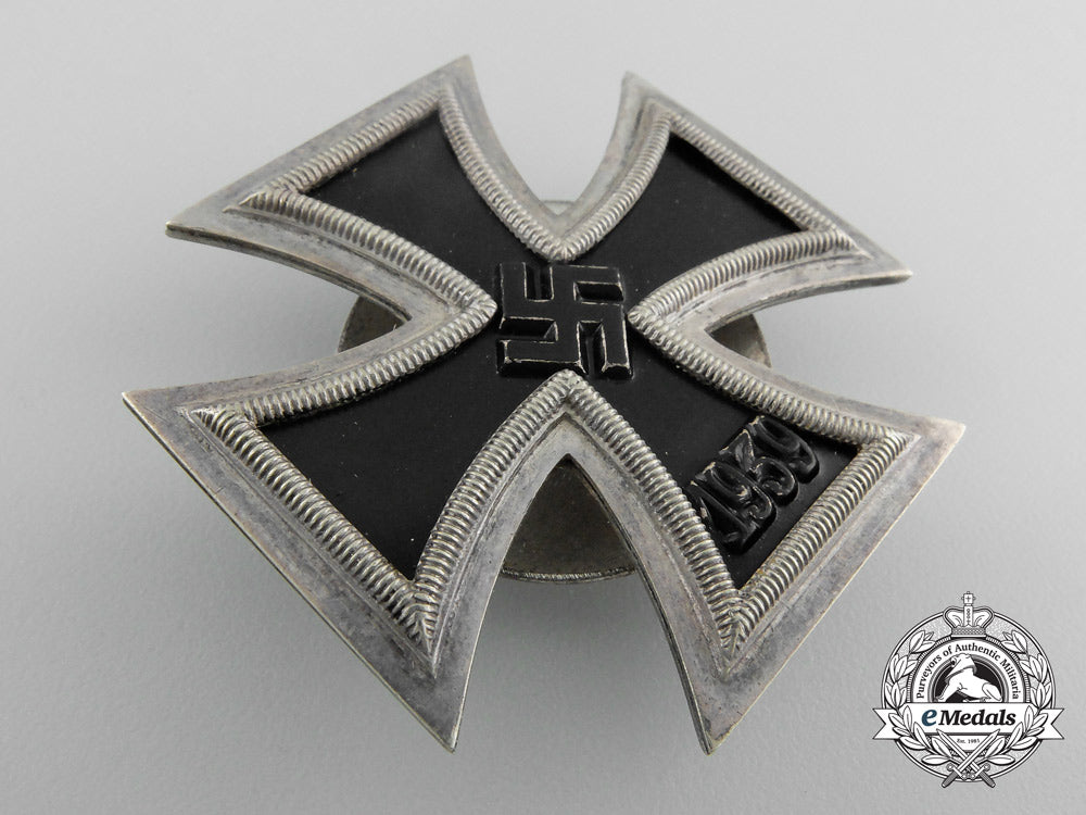 an_iron_cross_first_class1939_by_schauerte&_höhlfeld_y_911_1