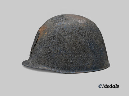 poland,_republic._a_rare_w_z31_steel_border_guard_helmet,_named_e_medals__e_u24348_5