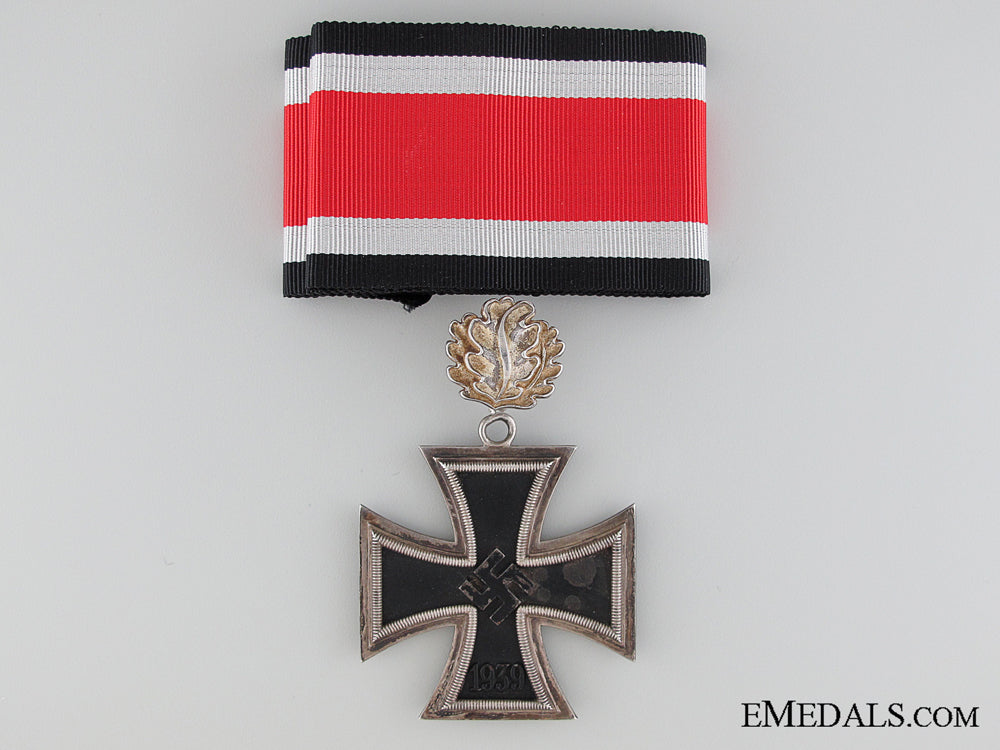 a_knight„¢¯_s_cross_of_the_iron_cross_by_s&_l_with_oakleaves_z2