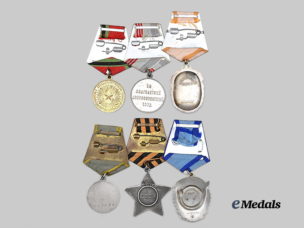 russia,_soviet_union._a_mixed_lot_of_orders_and_medals_for_military_and_labour_service_e_medals__e_u24589_5
