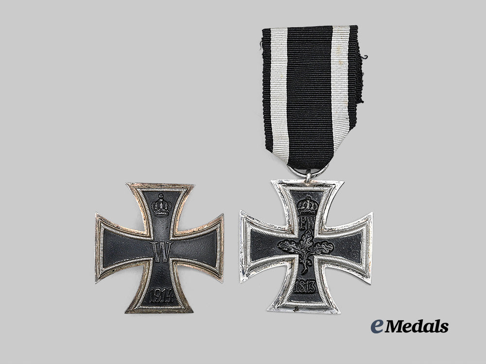 germany,_imperial._a1914_iron_cross_i_i_and_i_class_set,_with_luxury_case_e_medals__g62692_6