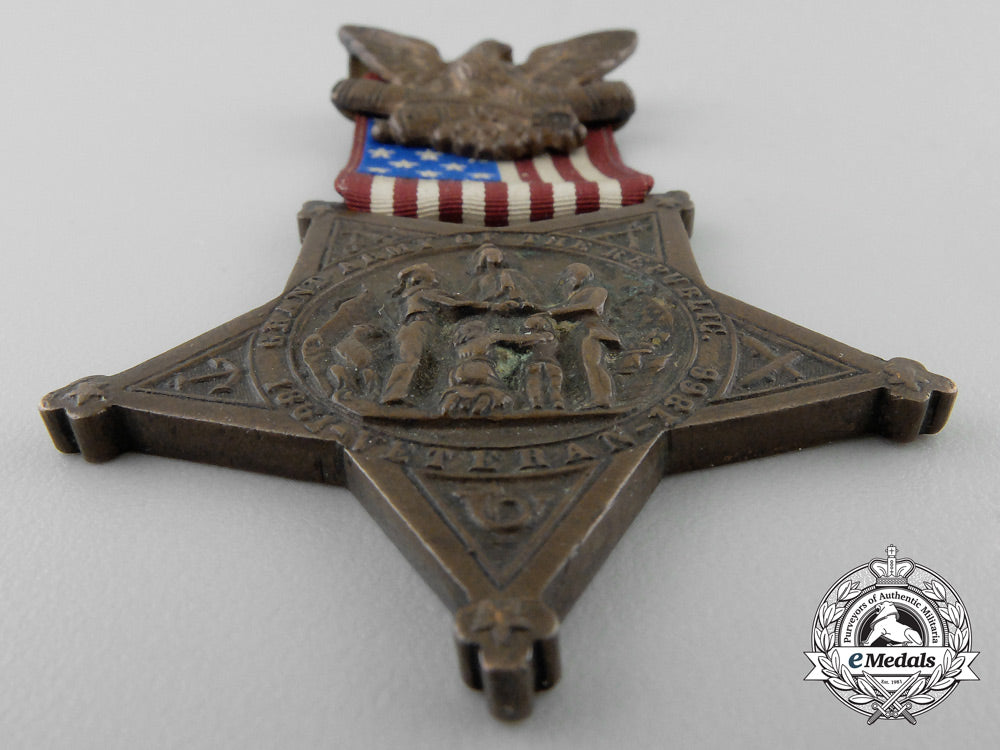 an_american_union_grand_army_of_the_republic_veteran's_medal;_numbered_z_190