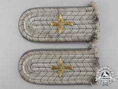 A Pair Of First War Officer's Fliegertruppe Shoulder Boards
