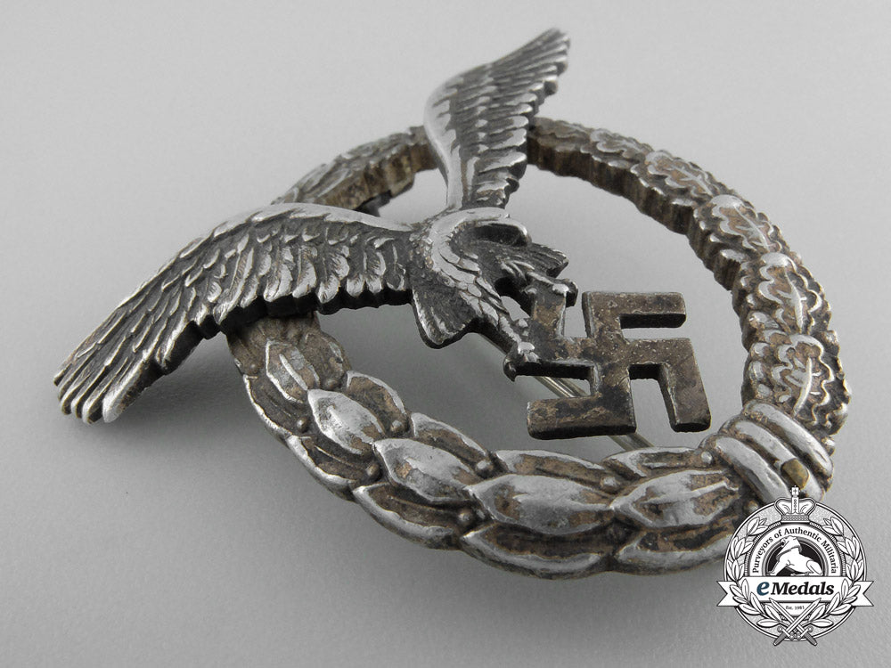 germany._an_early_luftwaffe_pilot's_badge_in_aluminum_by_assmann_z_210_1_1