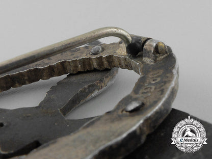 germany._an_early_luftwaffe_pilot's_badge_in_aluminum_by_assmann_z_213_1_1