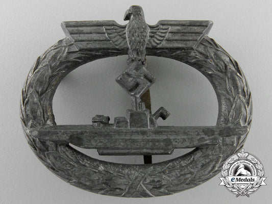 a_kriegmarine_submarine_war_badge;_unmarked_z_218