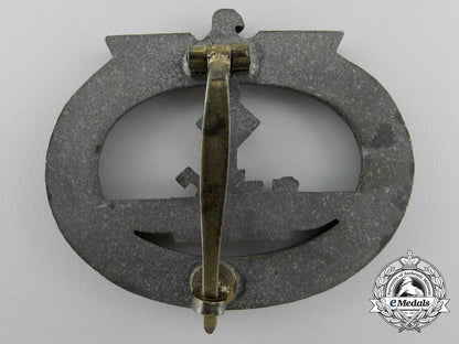 a_kriegmarine_submarine_war_badge;_unmarked_z_219