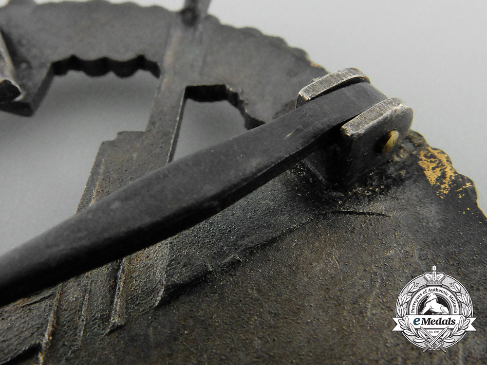 germany._a_french_made_naval_coastal_artillery_badge_with_box_z_467