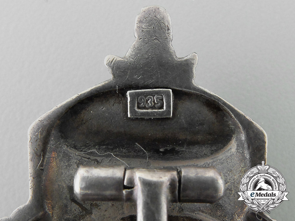 a_finely_engraved_first_war_prussian_pilot's_badge_to_erich_richten_who_was_downed_in_june1917_z_519