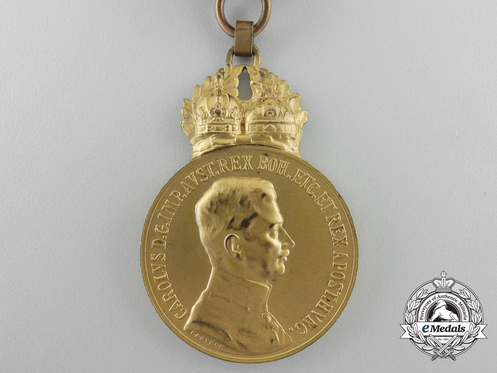 an_austrian_military_merit_medal_with_case_z_695
