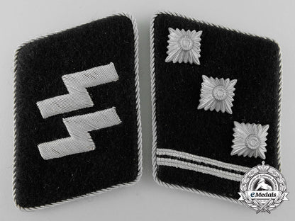 a_mint_set_of_waffen-_ss_obersturmführer’s_collar_tabs_z_785_1