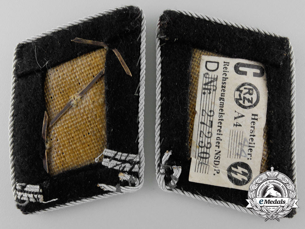 a_mint_set_of_waffen-_ss_obersturmführer’s_collar_tabs_z_786_1