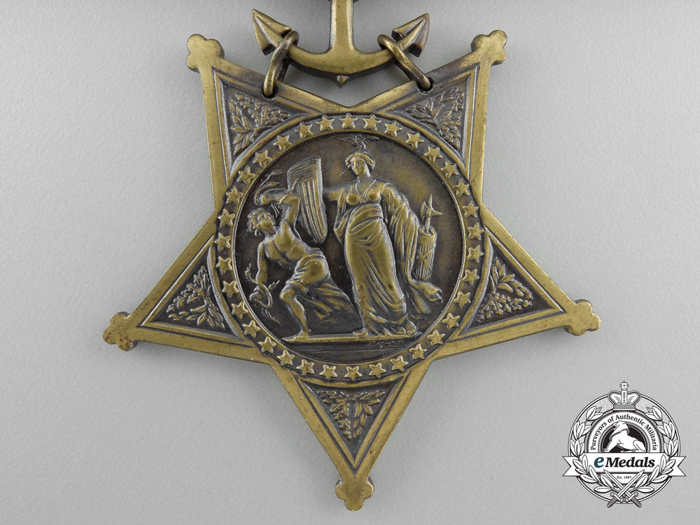 an_american_navy_issue_medal_of_honor;_unnamed_specimen_z_850