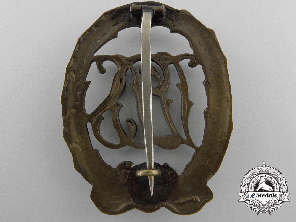an_extremely_rare_sport’s_badge_of_the_croatian-_german_volksgruppe1941_z_907