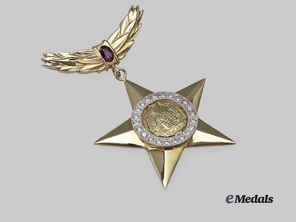 romania,_socialist_republic._a_hero_of_the_romanian_socialist_republic,_in_gold&_diamonds_e_medals__m0041-64_6
