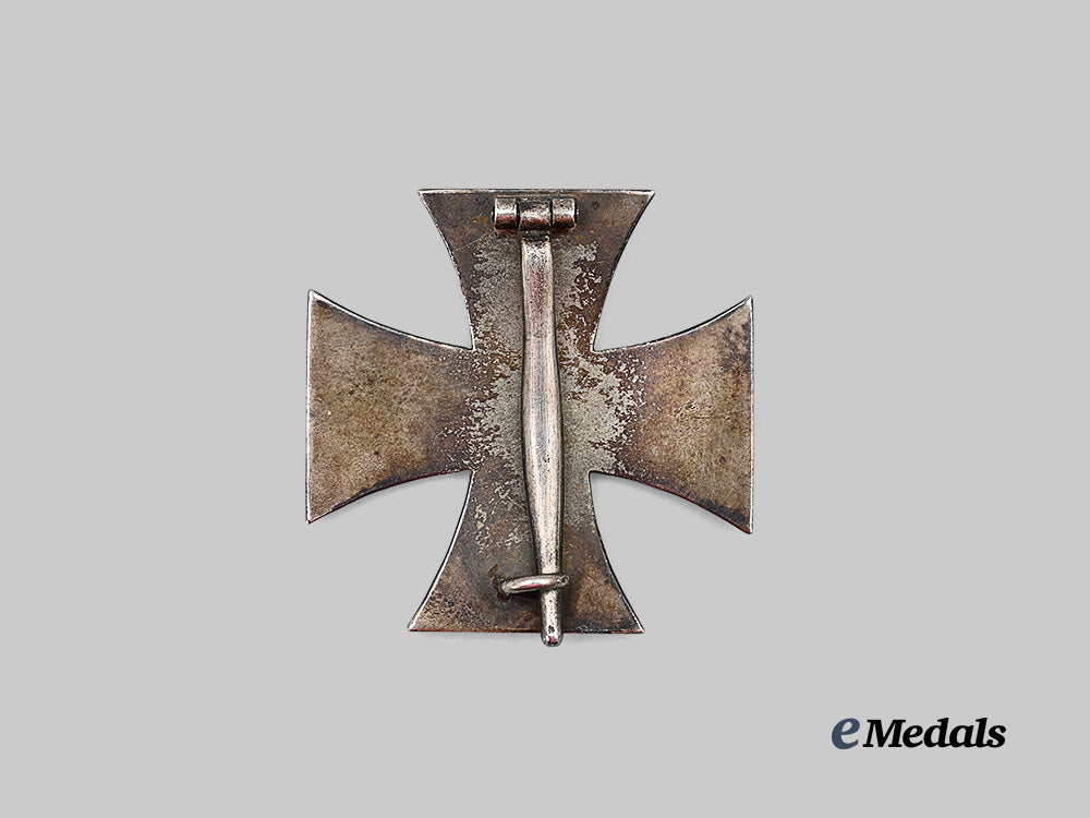 germany,_imperial._a1914_iron_cross_i_class,_one-_piece_non-_magnetic_metal_variant,_privately-_purchased_example_e_medals__g62888_3
