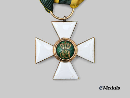 luxembourg,_grand_duchy._an_order_of_the_oak_crown,_knight_in_gold_e_medals__m0332-80_3