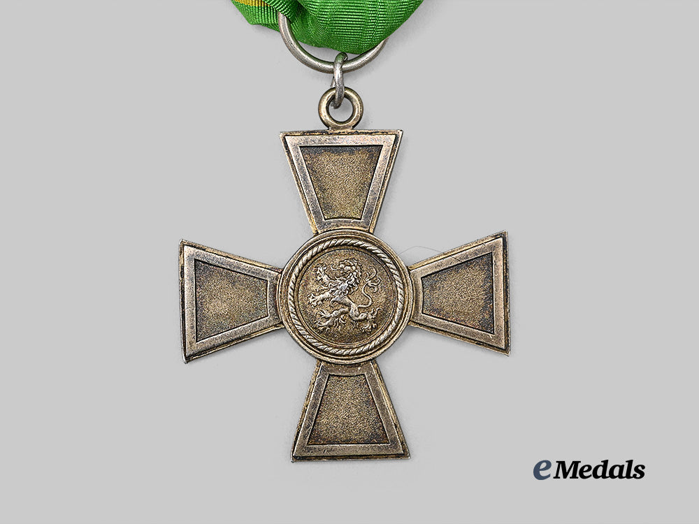 baden,_grand_duchy._an_order_of_the_zähringer_lion,_merit_cross_e_medals__g62786_3