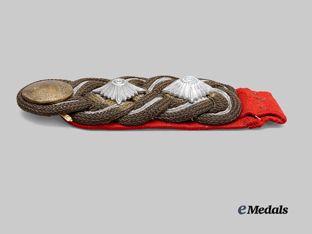 germany,_heer._a_general_der_infanterie_shoulder_board_e_medals__g62832_4